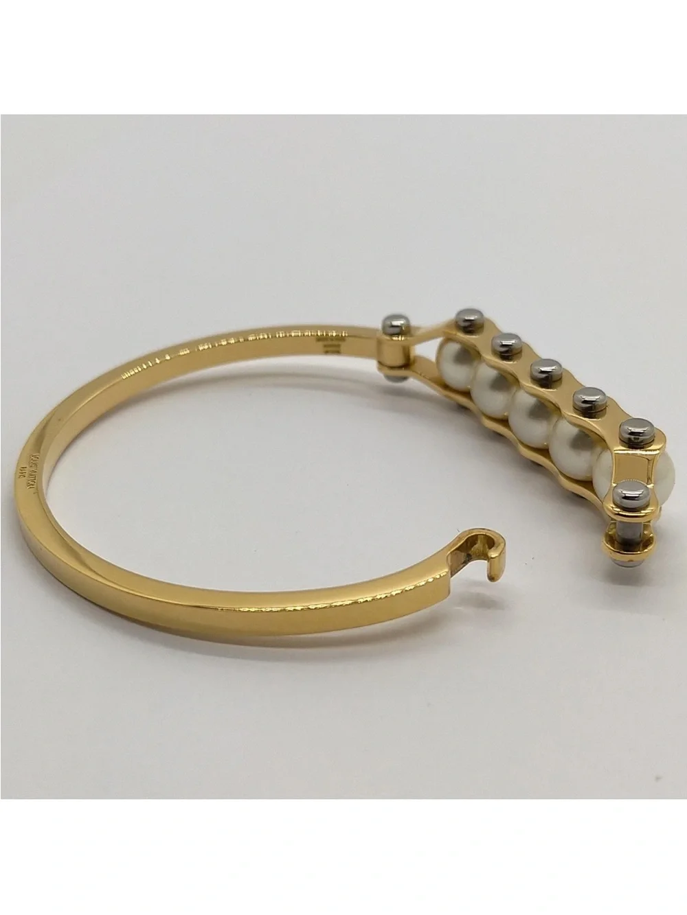 Louis Vuitton Gold Pearl-Accented Bracelet - Picture 8 of 8